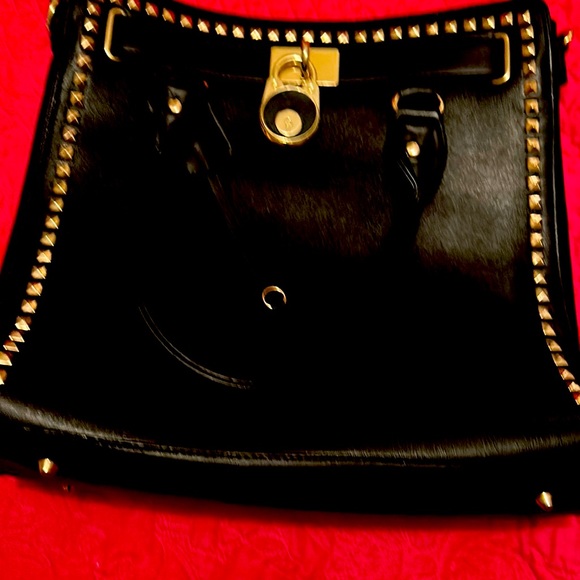 A lovely black purse - Picture 3 of 4